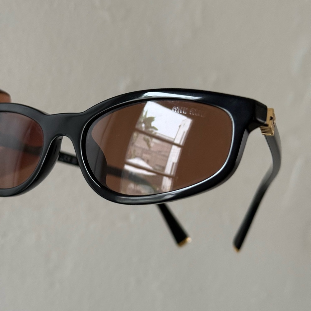 Miu Miu Regard Sunglasses Black/Brown - Picture 10 of 12